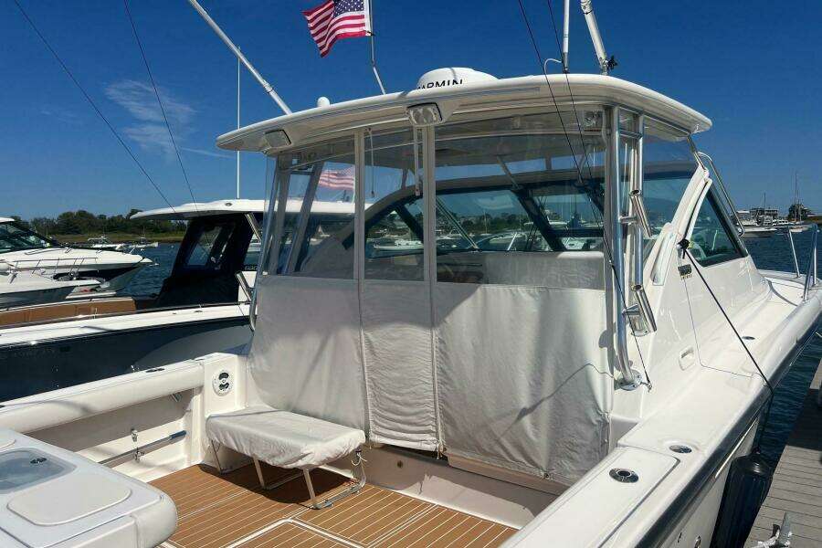 35ft Tiara Yachts Yacht For Sale