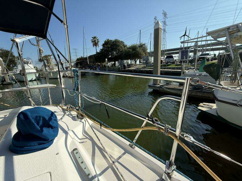 GONE ZONKERS 38ft Catalina Yacht For Sale