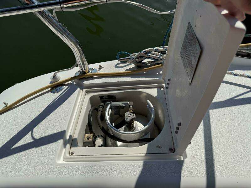 GONE ZONKERS 38ft Catalina Yacht For Sale