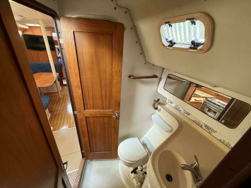GONE ZONKERS 38ft Catalina Yacht For Sale