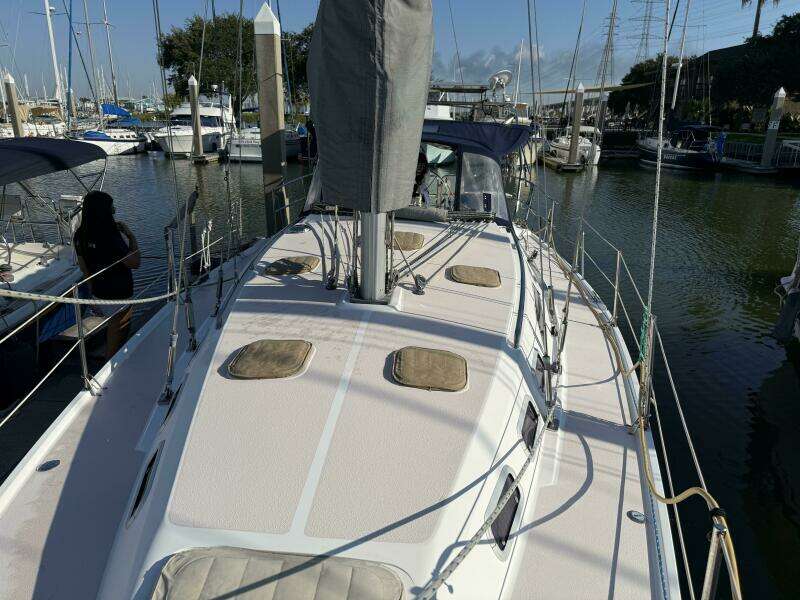 GONE ZONKERS 38ft Catalina Yacht For Sale