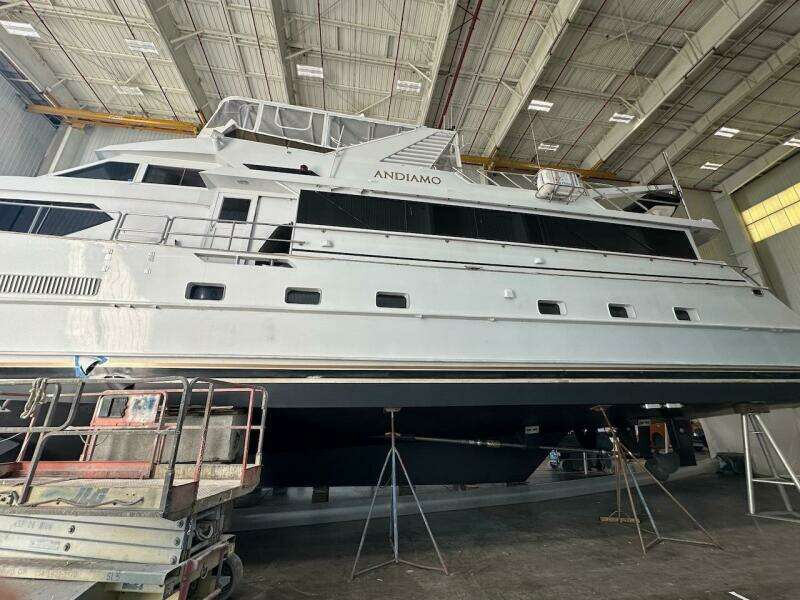 102ft Broward Yacht For Sale