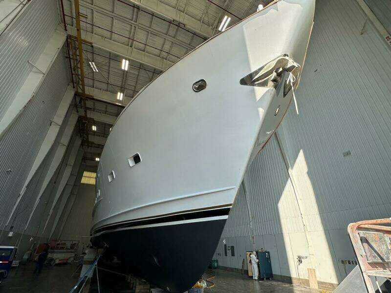 102ft Broward Yacht For Sale