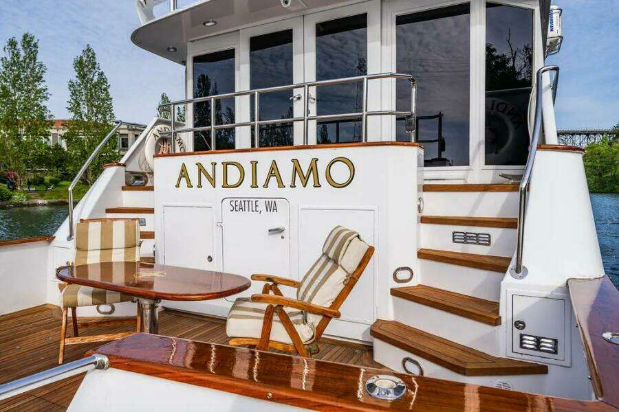 102ft Broward Yacht For Sale