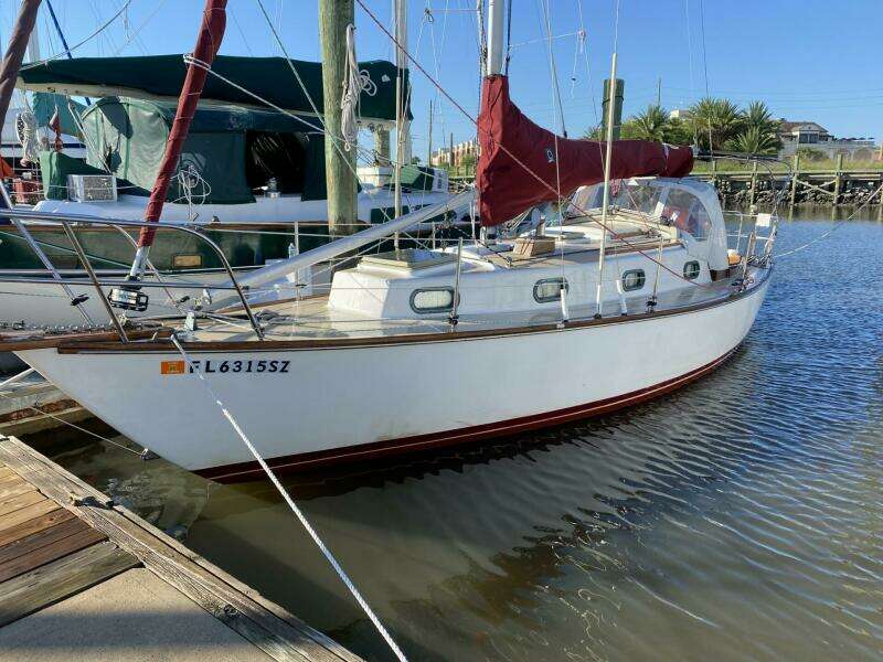 Gabbiano 30ft Cape Dory Yacht For Sale
