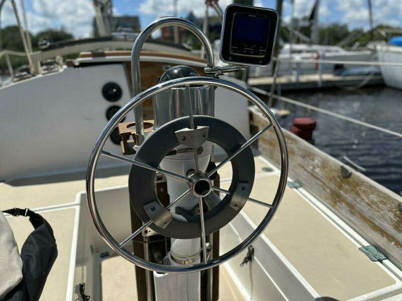 Gabbiano 30ft Cape Dory Yacht For Sale