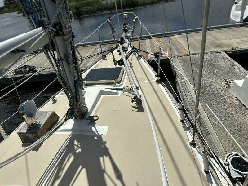 Gabbiano 30ft Cape Dory Yacht For Sale