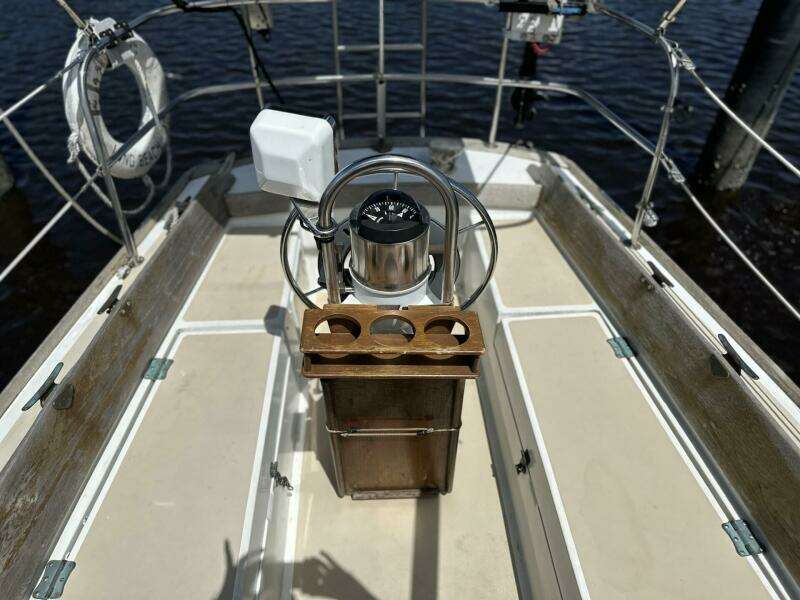 Gabbiano 30ft Cape Dory Yacht For Sale