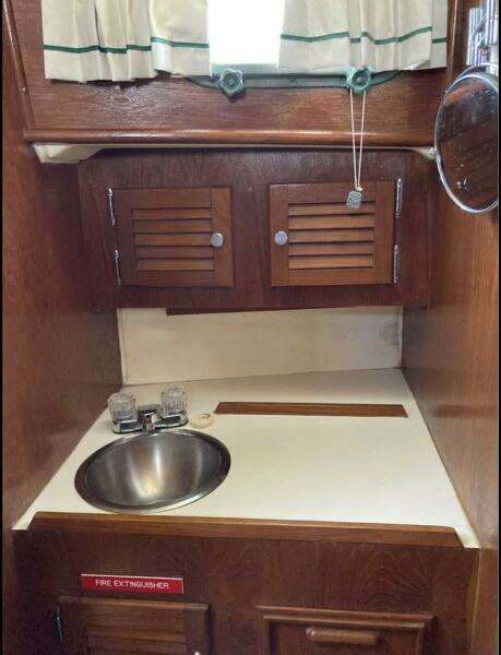 Gabbiano 30ft Cape Dory Yacht For Sale