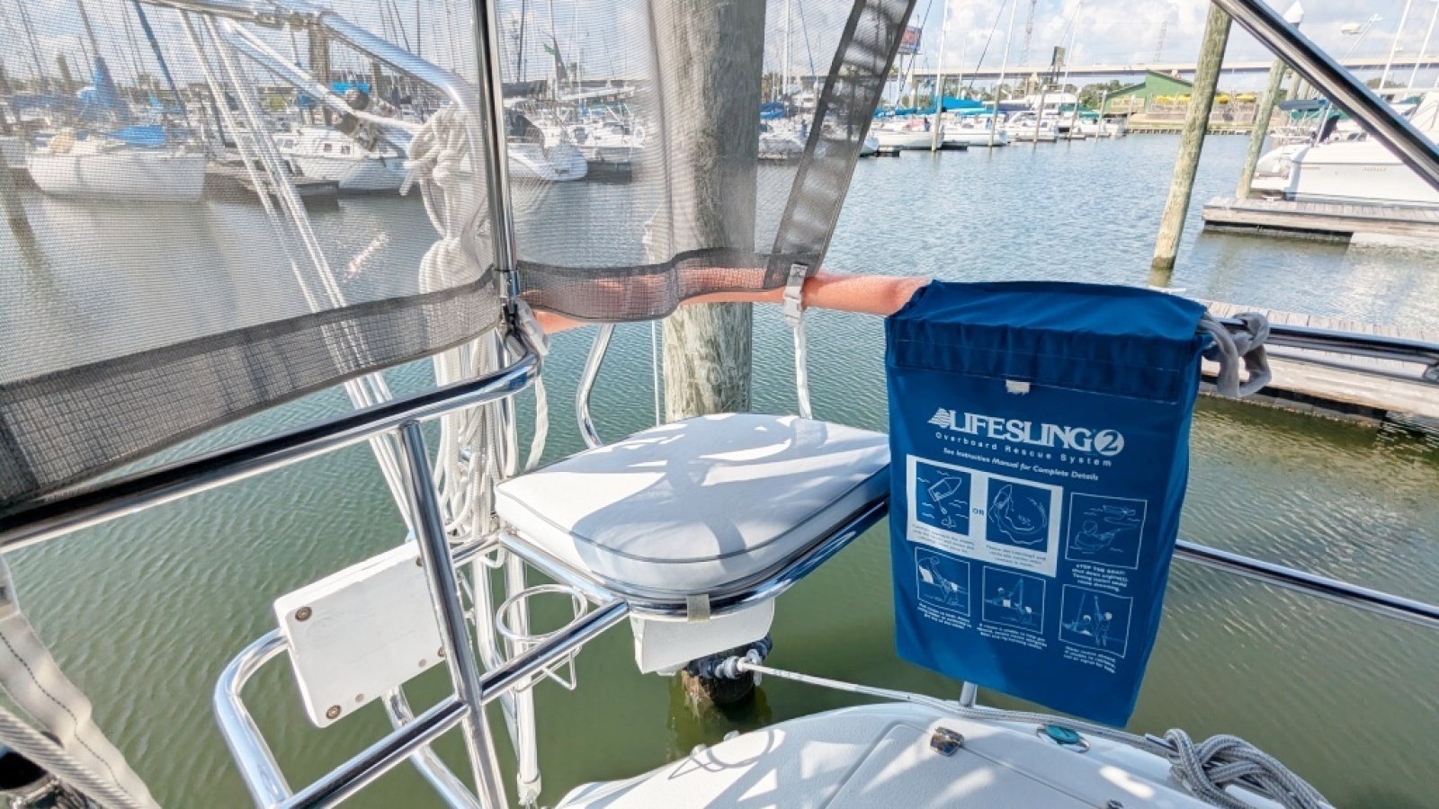 2003 Catalina 350
