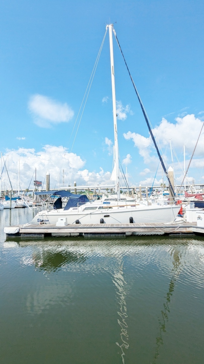 2003 Catalina 350
