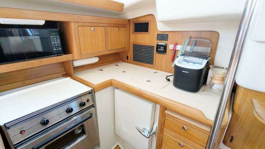 Elusive  35ft Catalina Yacht For Sale