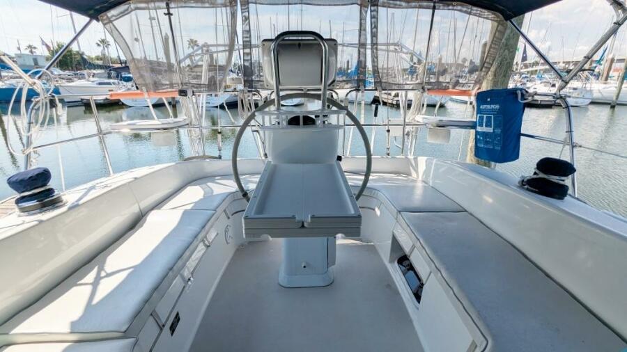 2003 Catalina 350