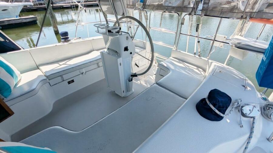 2003 Catalina 350