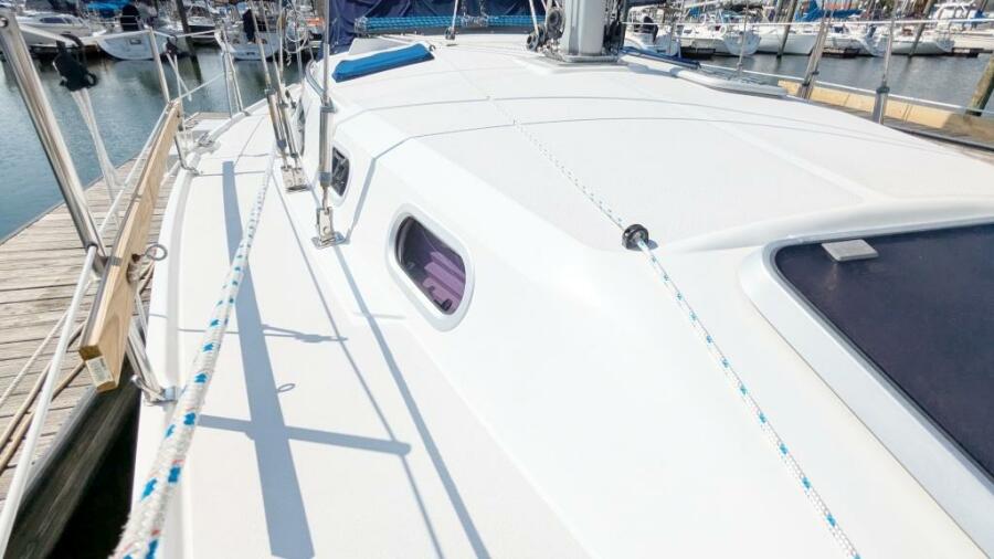2003 Catalina 350