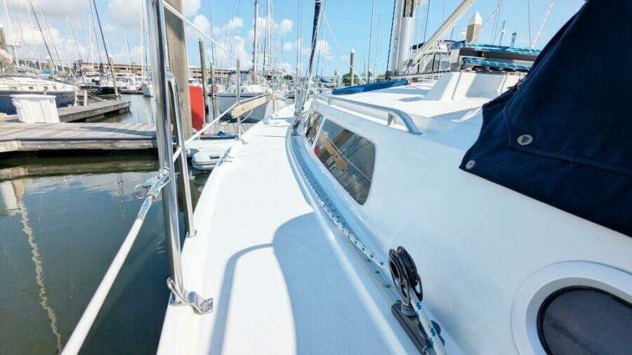 Elusive  35ft Catalina Yacht For Sale