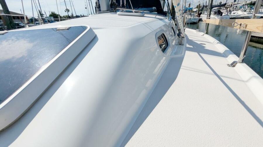 2003 Catalina 350