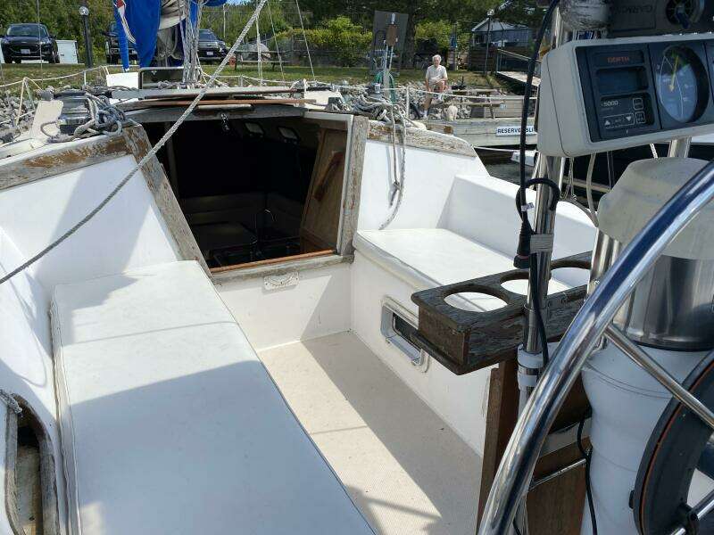 Rhapsody 34ft Catalina Yacht For Sale