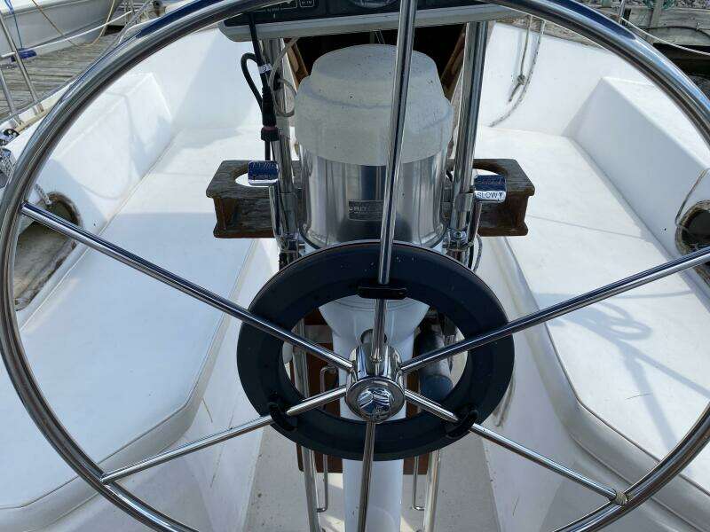 Rhapsody 34ft Catalina Yacht For Sale