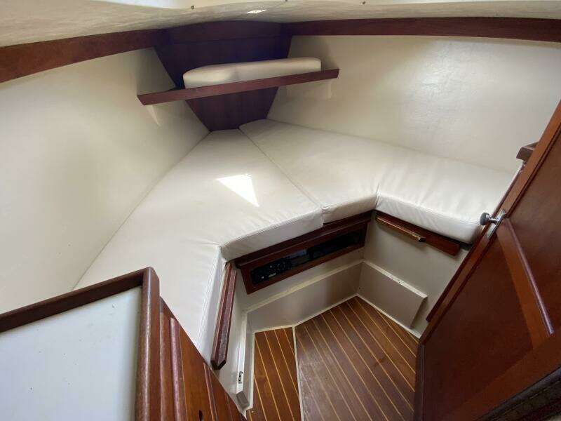 Rhapsody 34ft Catalina Yacht For Sale