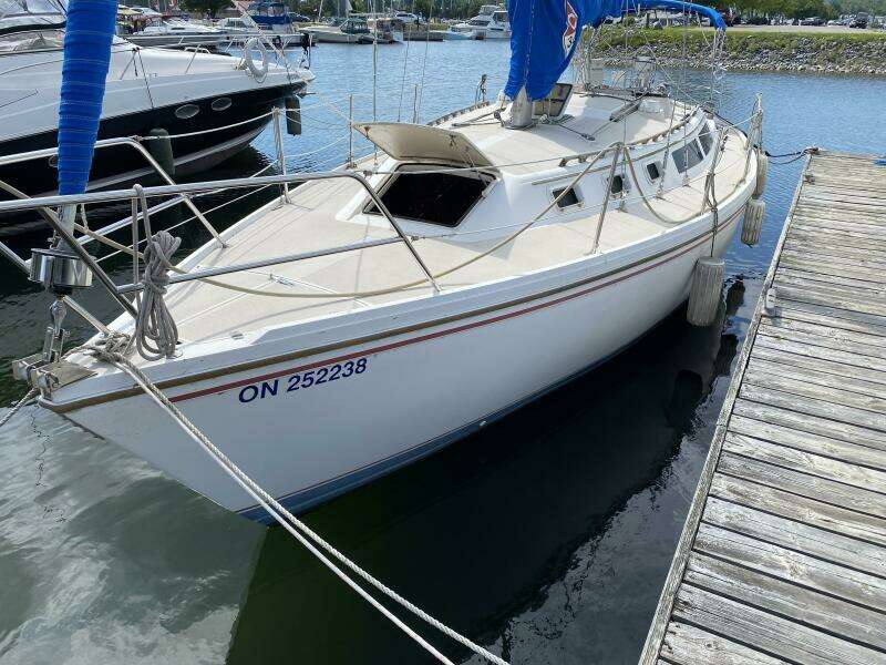 Rhapsody 34ft Catalina Yacht For Sale