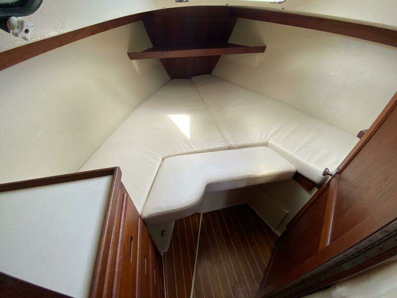Rhapsody 34ft Catalina Yacht For Sale