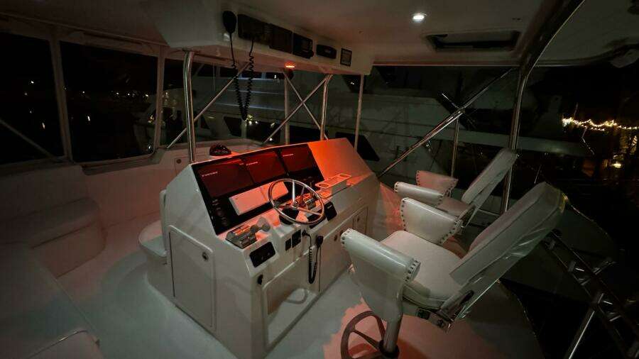 HAMMERTIME 48ft Cavileer Yacht For Sale
