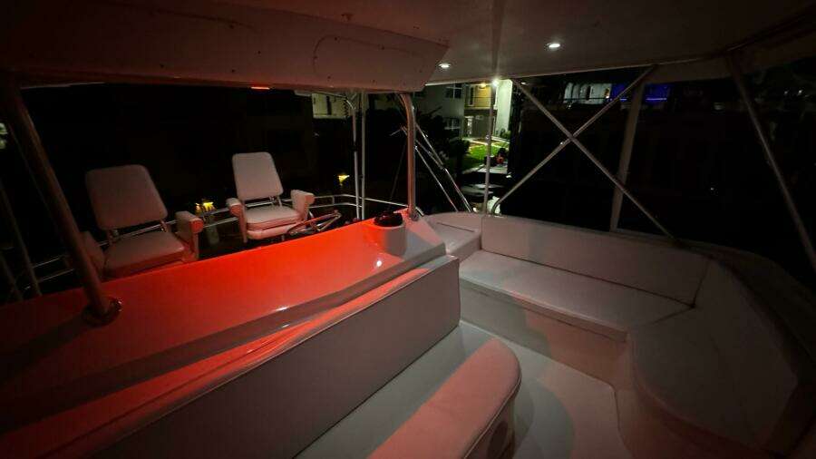 HAMMERTIME 48ft Cavileer Yacht For Sale