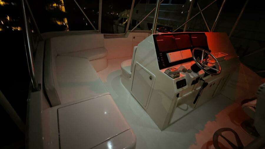 HAMMERTIME 48ft Cavileer Yacht For Sale