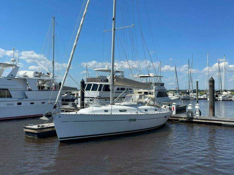 36ft Beneteau Yacht For Sale