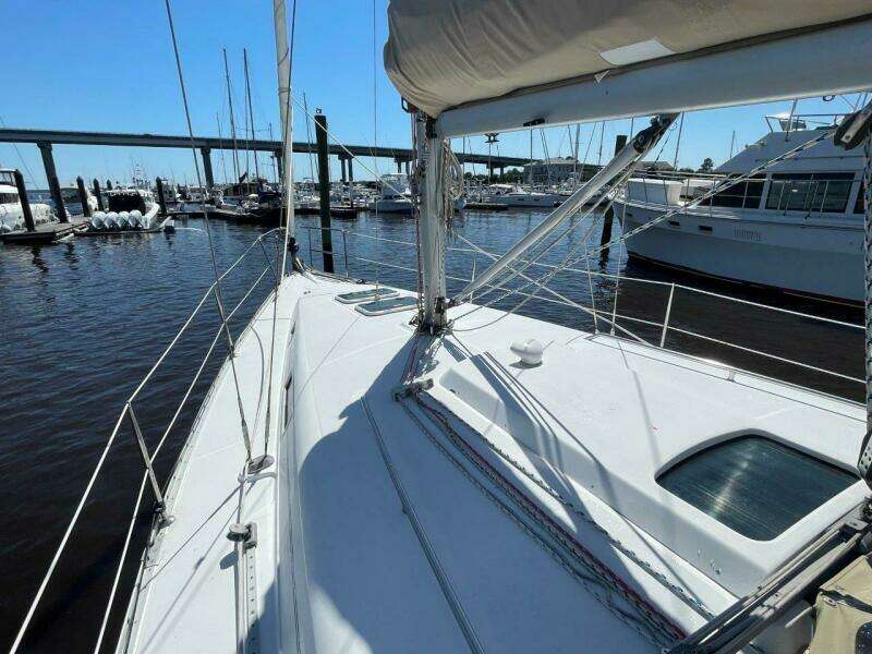 36ft Beneteau Yacht For Sale
