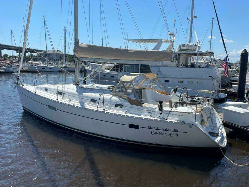 36ft Beneteau Yacht For Sale