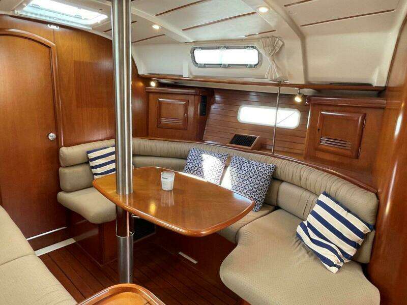 36ft Beneteau Yacht For Sale