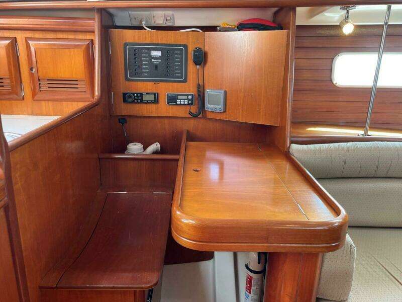 36ft Beneteau Yacht For Sale