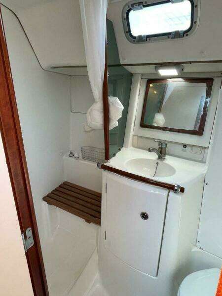 36ft Beneteau Yacht For Sale