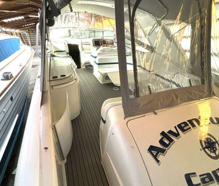 Adventure Capital 40ft Formula Yacht For Sale