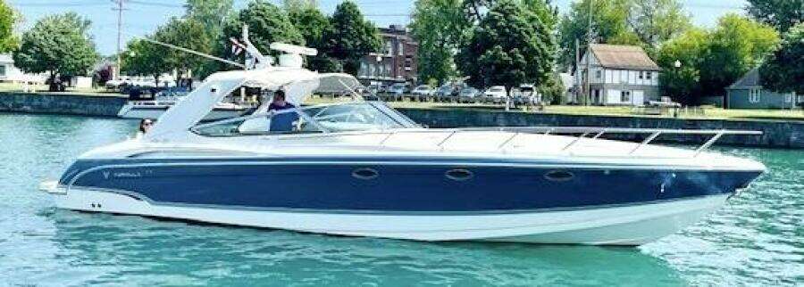 Adventure Capital 40ft Formula Yacht For Sale