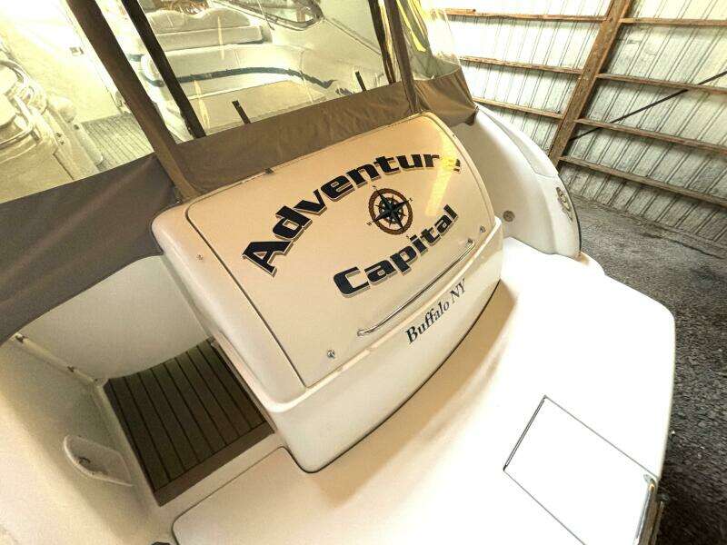 Adventure Capital 40ft Formula Yacht For Sale