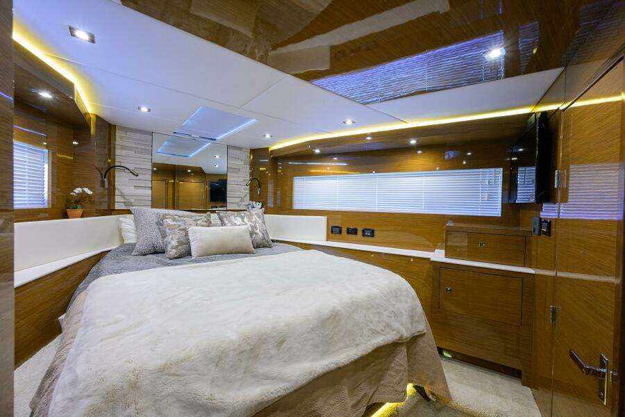 UNORTHODOCS 60ft Cruisers Yacht For Sale