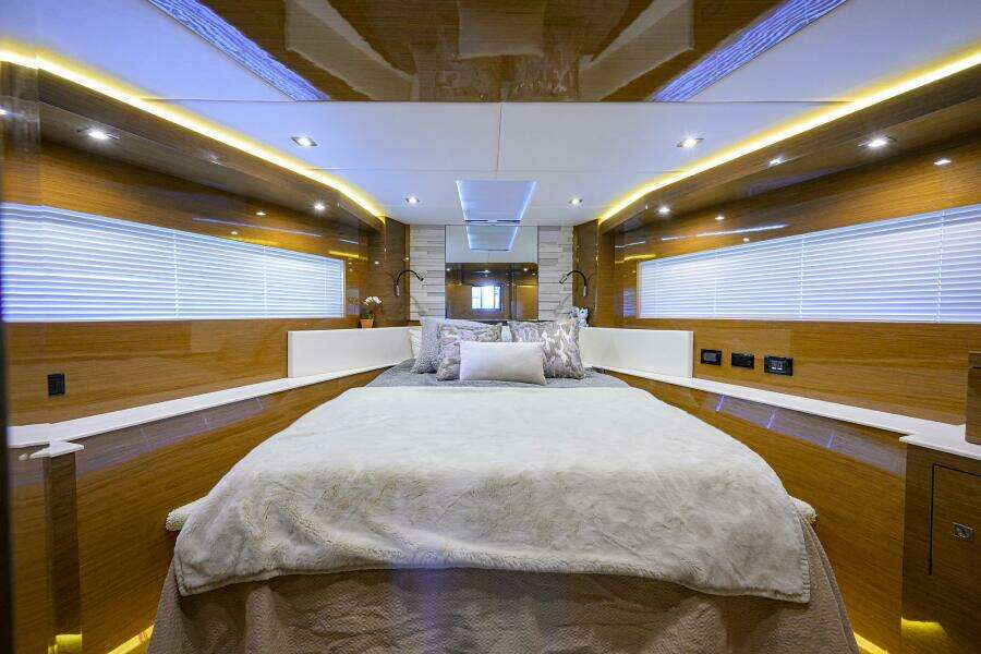 UNORTHODOCS 60ft Cruisers Yacht For Sale