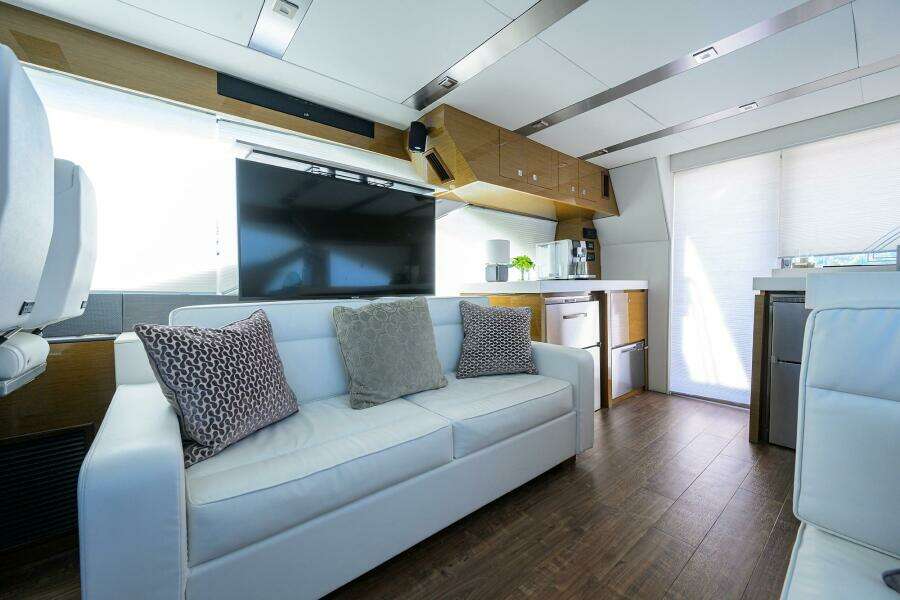 UNORTHODOCS 60ft Cruisers Yacht For Sale