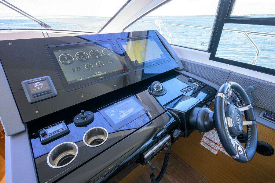 UNORTHODOCS 60ft Cruisers Yacht For Sale