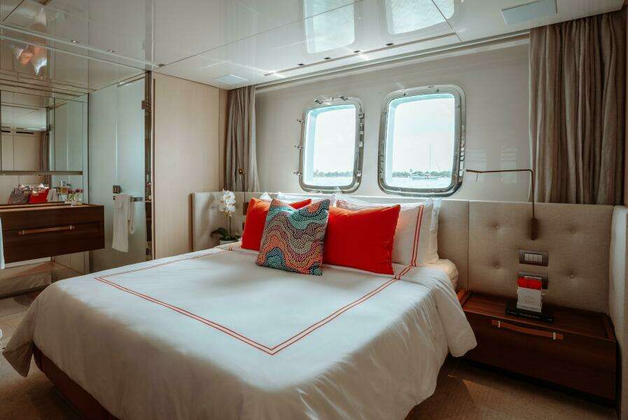 Fifty Shades 106ft Sanlorenzo Yacht For Sale