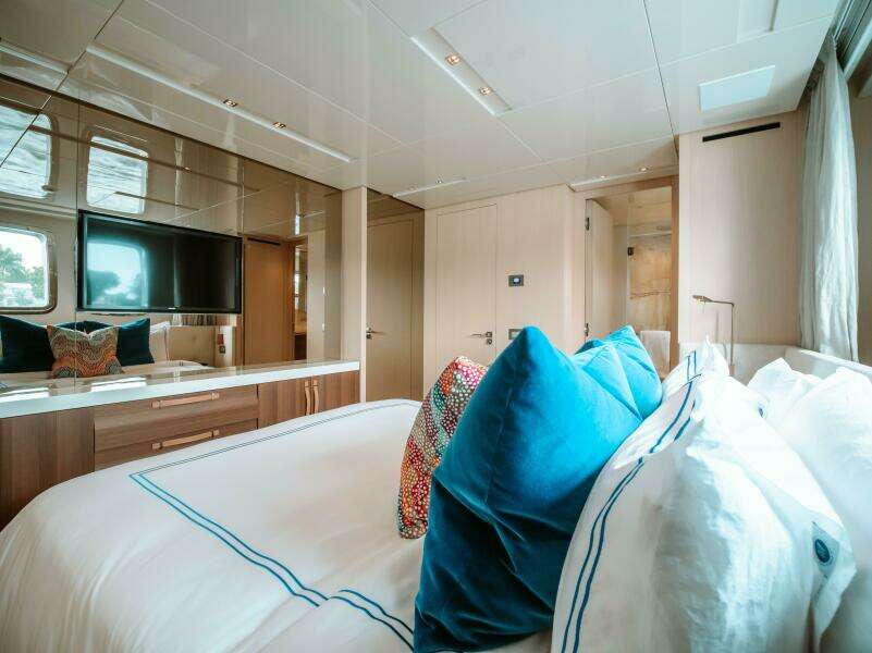 Fifty Shades 106ft Sanlorenzo Yacht For Sale
