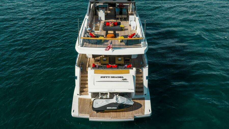 Fifty Shades 106ft Sanlorenzo Yacht For Sale