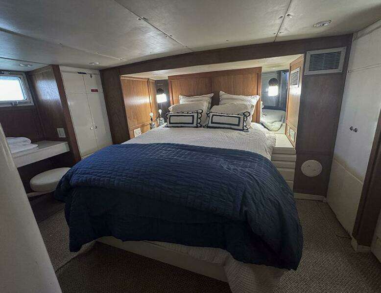 63ft Burger Yacht For Sale
