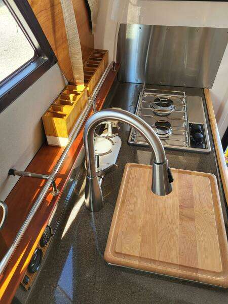 28ft Cutwater Yacht For Sale