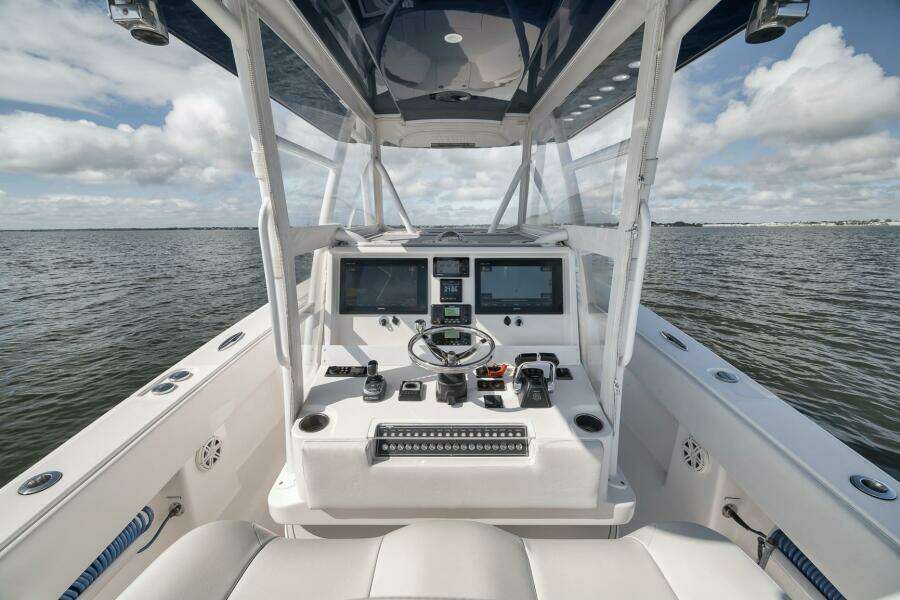 36ft Invincible Yacht For Sale