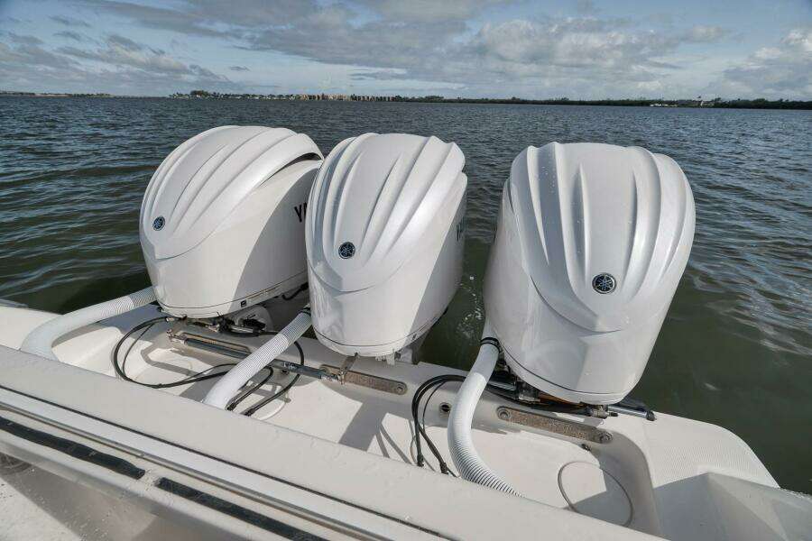 36ft Invincible Yacht For Sale