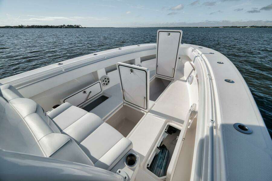 36ft Invincible Yacht For Sale